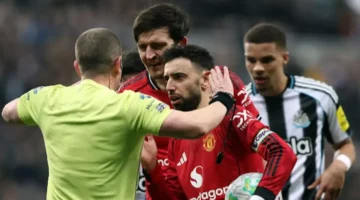 توقيت مواجهة مانشستر يونايتد وأستون فيلا في الدوري الإنجليزي والقنوات الناقلة للمباراة